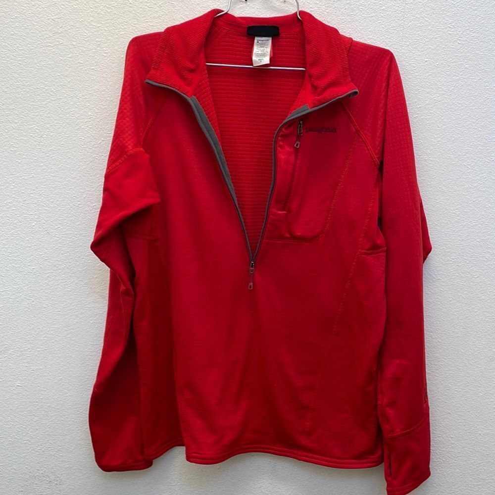 Patagonia Longsleeve Pullover - Red